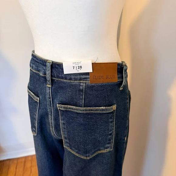 Judy Blue | High Rise Palazzo Wide Leg Jeans, Dark Indigo - Picture 4 of 11